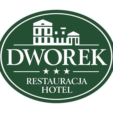 סקירנוויצה Hotel Dworek*** מראה חיצוני תמונה